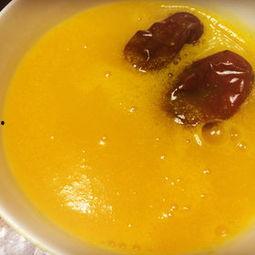 雪落在南瓜上,冬日里的诗意邂逅